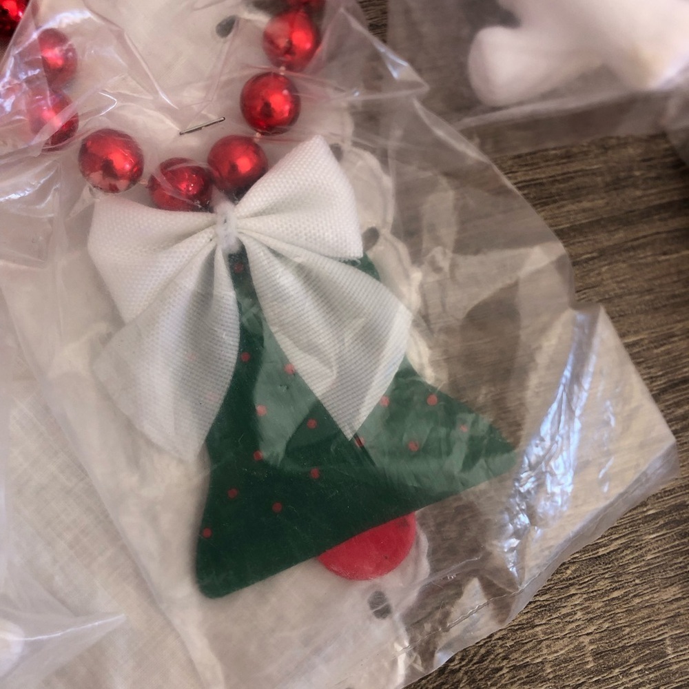 Vtg Beaded Garland with Flocked Animals - Picture 6 of 10